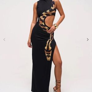Viper cut Out maxi dress